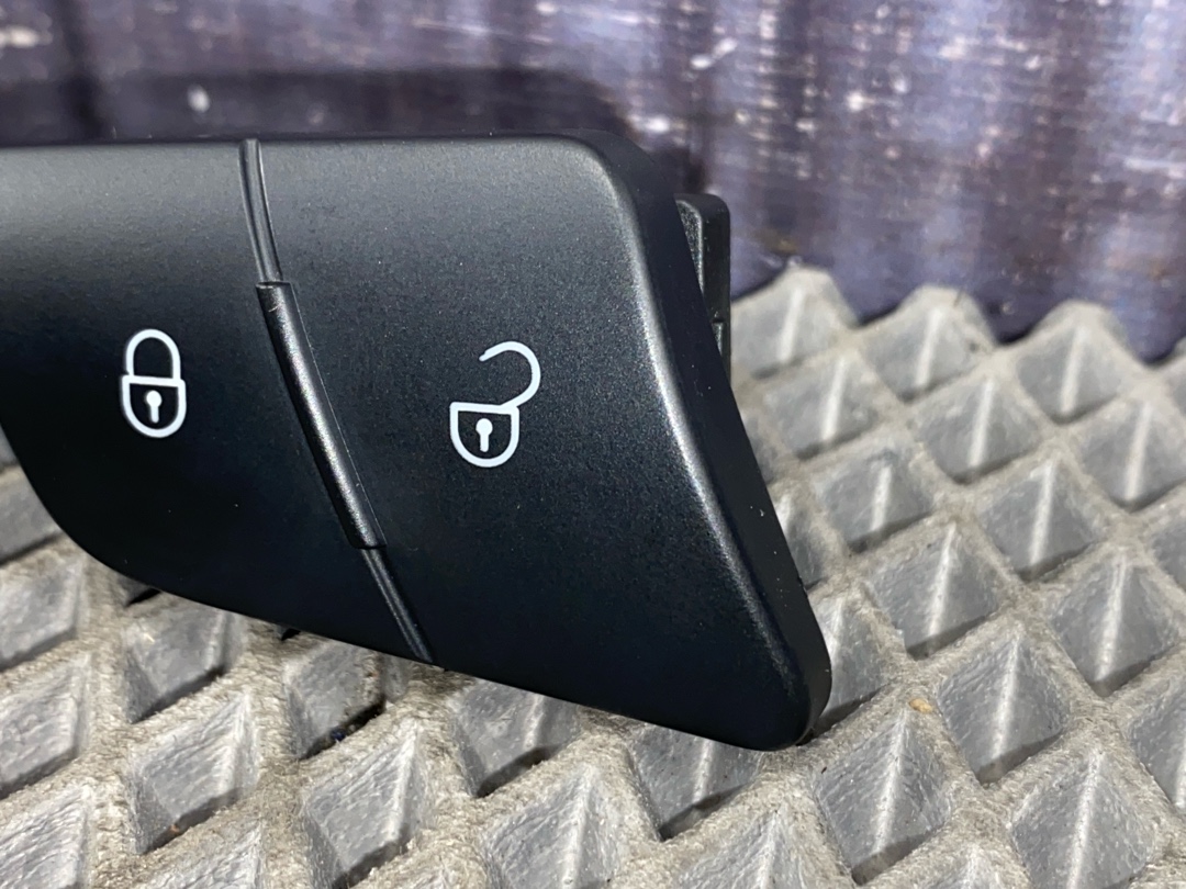 Кнопка центрального замка, 520 рублей, Красноярск