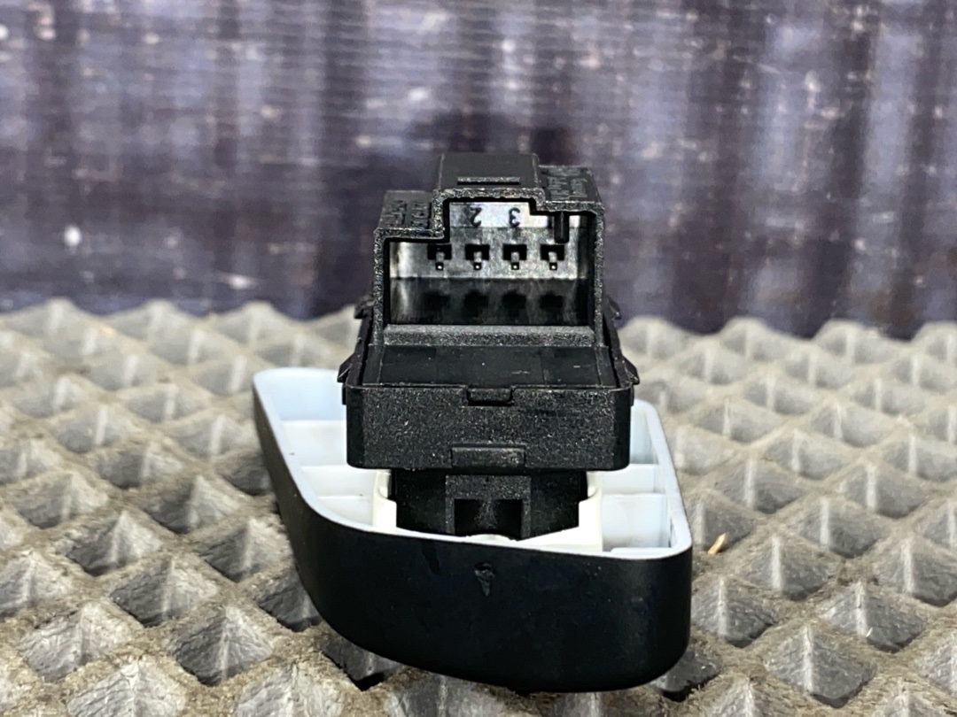 Кнопка центрального замка, 520 рублей, Красноярск