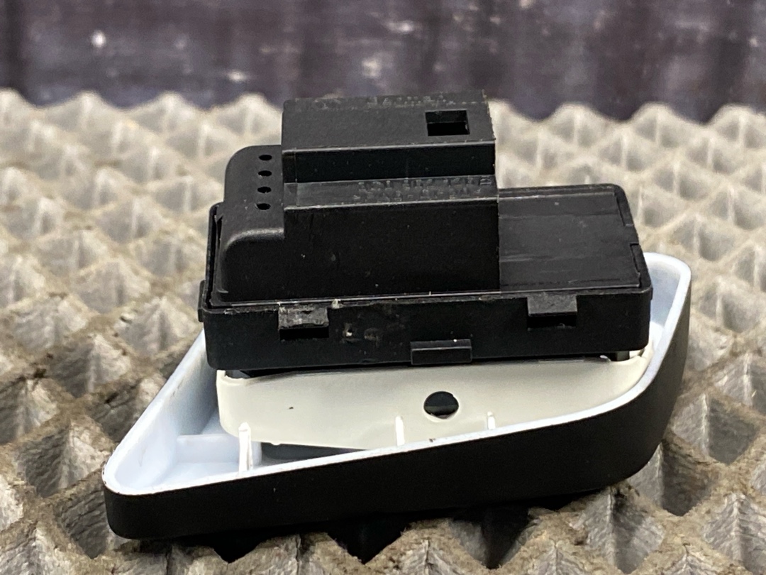 Кнопка центрального замка, 520 рублей, Красноярск