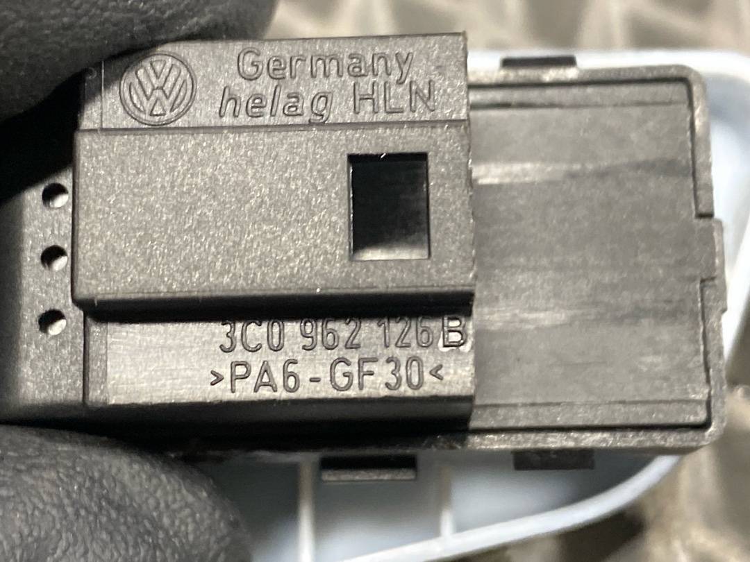 Кнопка центрального замка, 520 рублей, Красноярск