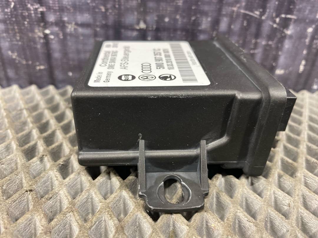 Блок управления адаптивным освещением, 2530 рублей, Красноярск