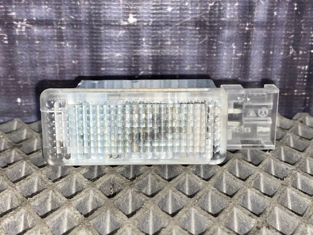 Плафон салона, 360 рублей, Красноярск