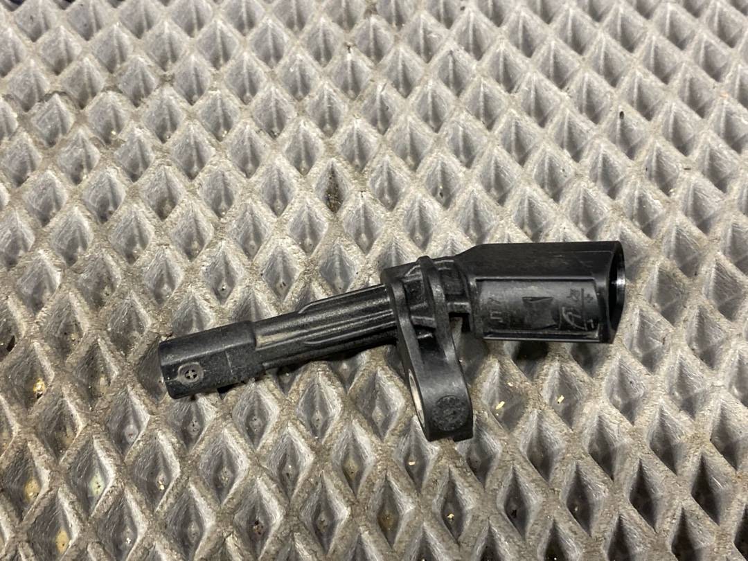 Датчик ABS, 990 рублей, Красноярск