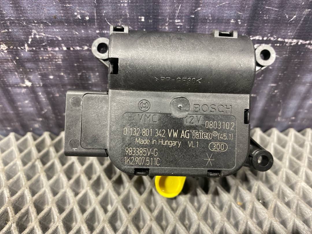 Мотор заслонки печки, 1450 рублей, Красноярск