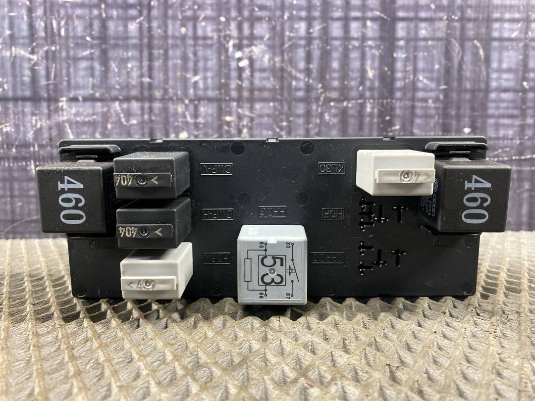 Блок управления бортовой сети, 3210 рублей, Красноярск