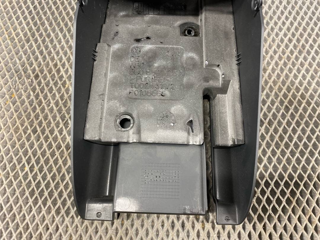 Кожух рулевой колонки, 1050 рублей, Красноярск