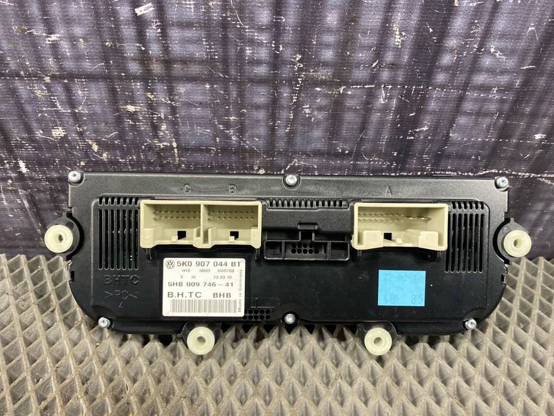 Блок управления климат-контролем, 3500 рублей, Красноярск