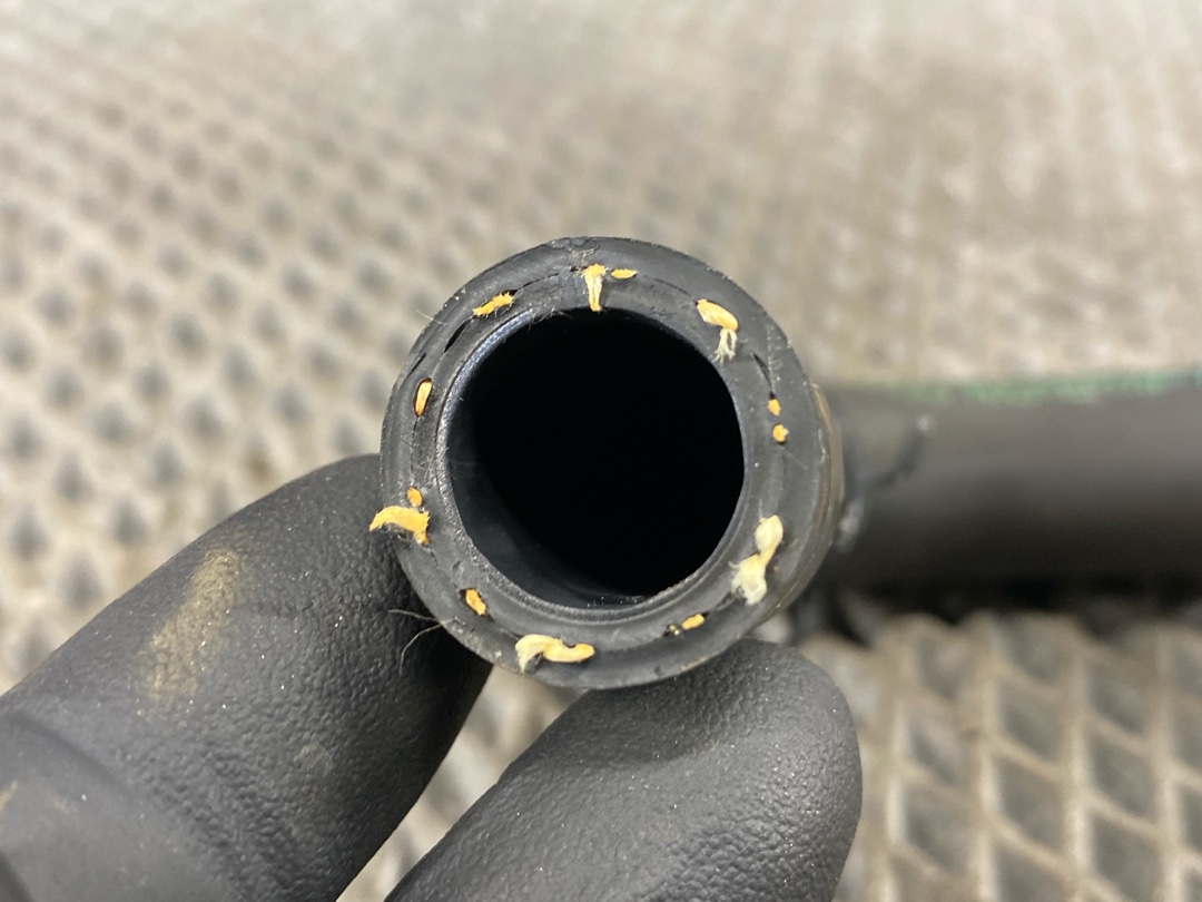 Шланг системы охлаждения, 840 рублей, Красноярск