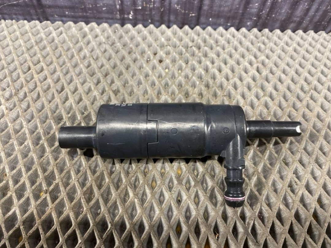 Мотор бачка стеклоомывателя, 920 рублей, Красноярск