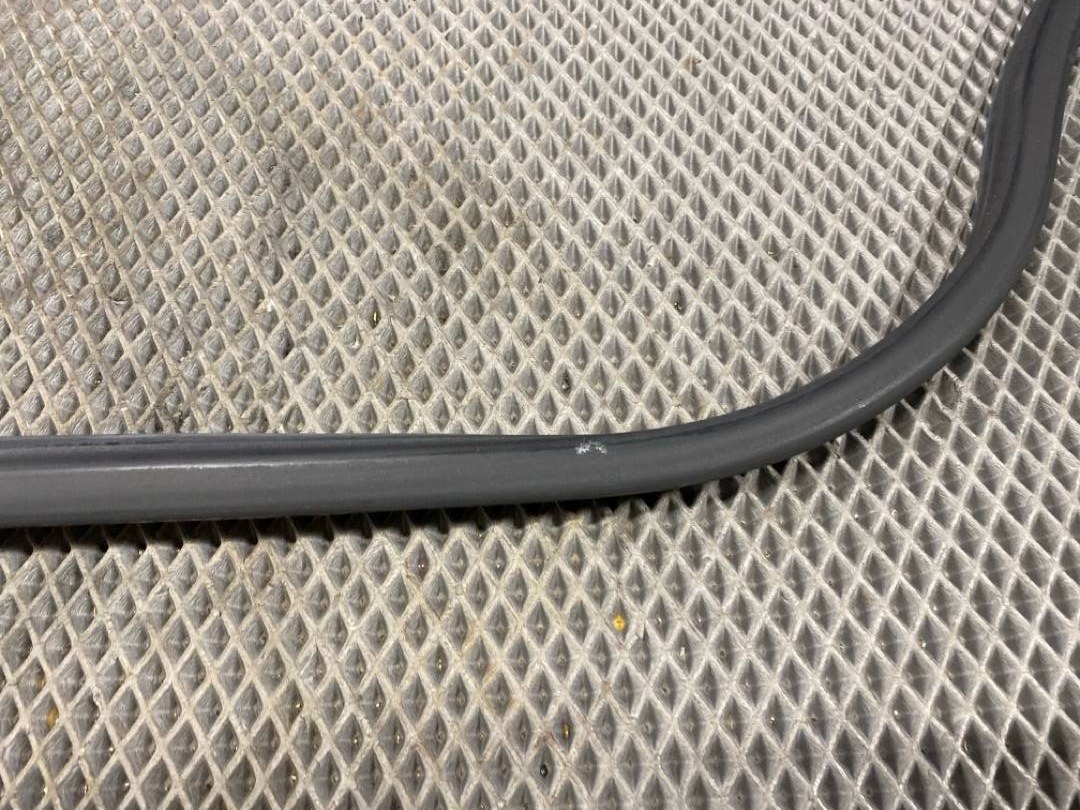 Подкапотный уплотнитель, 920 рублей, Красноярск