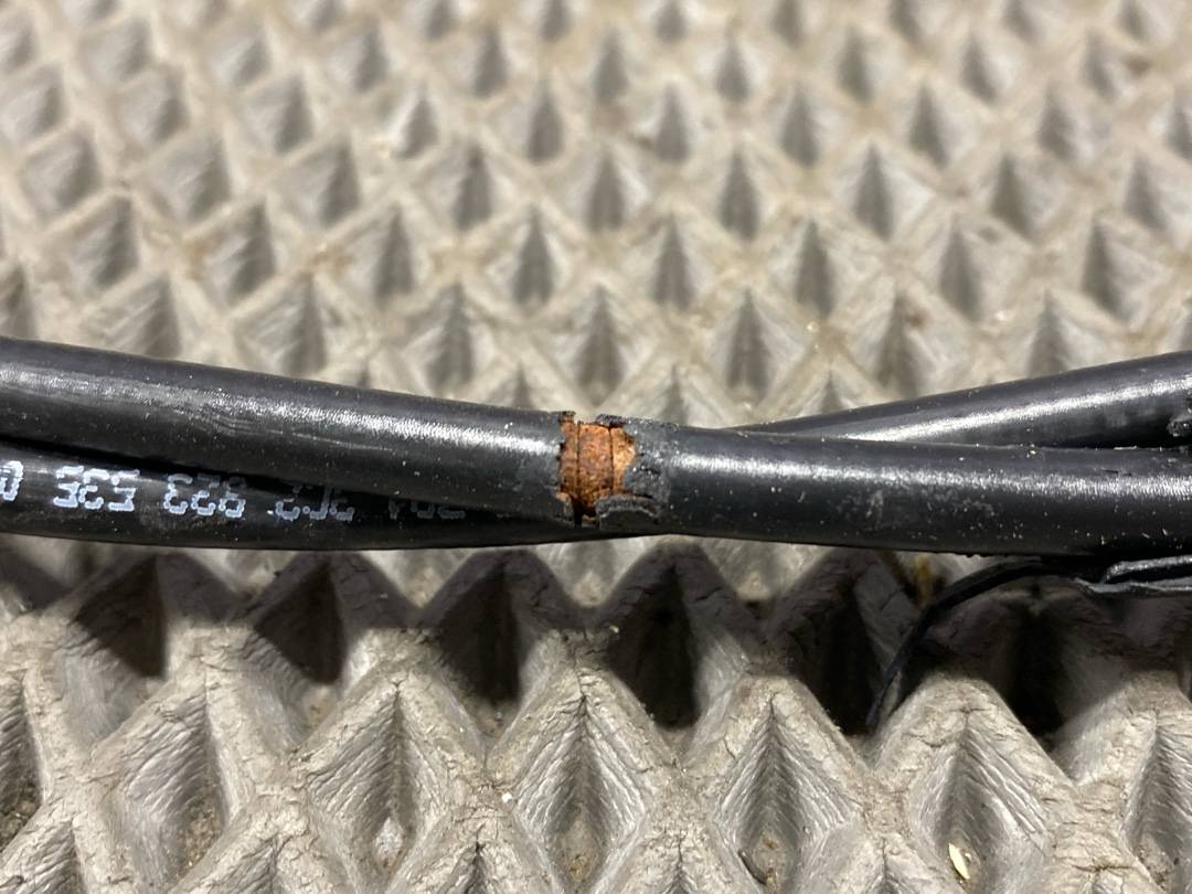 Трос капота, 710 рублей, Красноярск