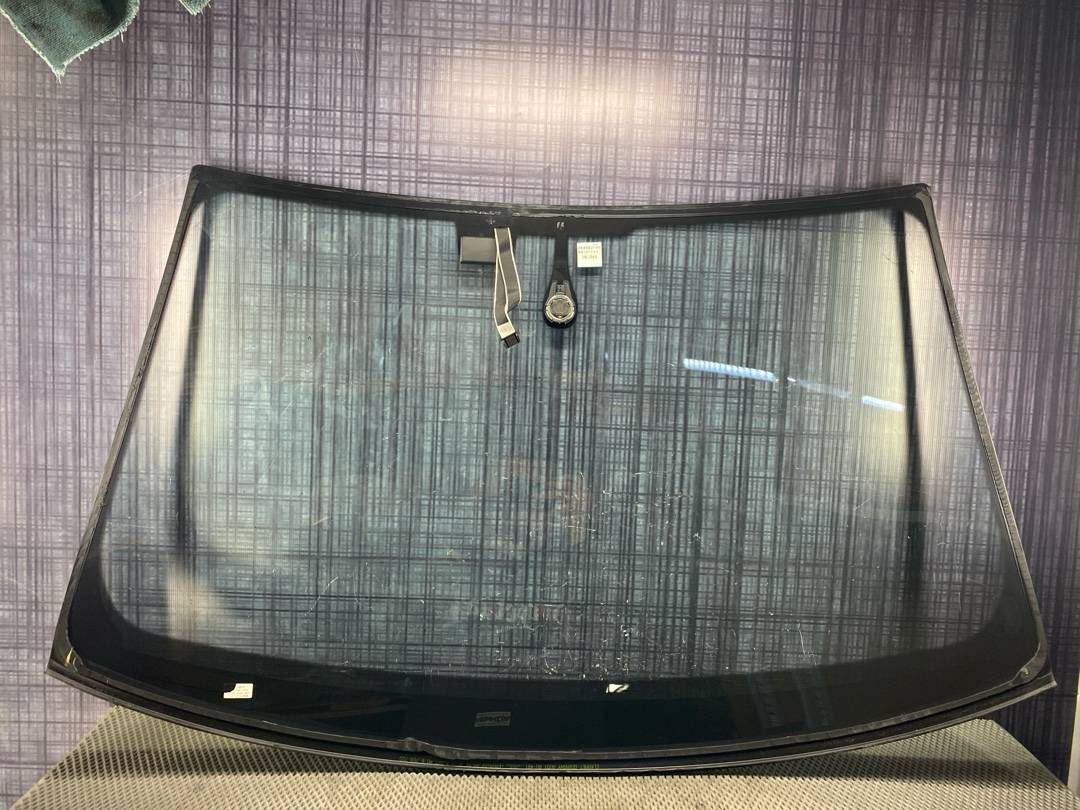 Стекло лобовое, 9360 рублей, Красноярск