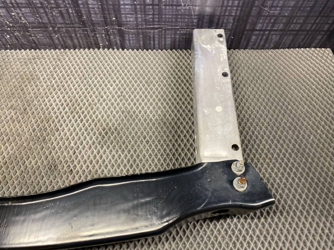 Усилитель бампера, 2430 рублей, Красноярск