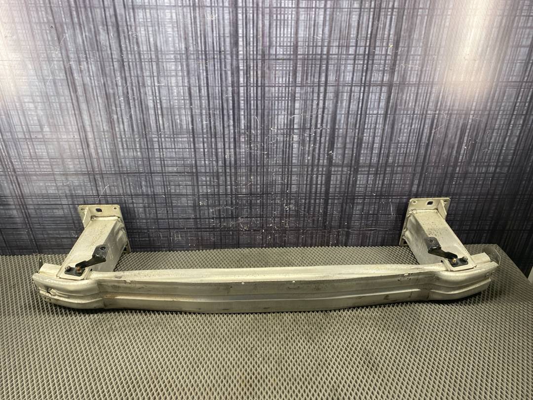 Усилитель бампера, 5140 рублей, Красноярск