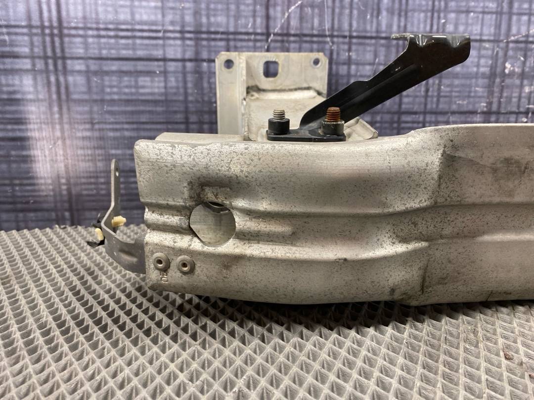 Усилитель бампера, 5140 рублей, Красноярск