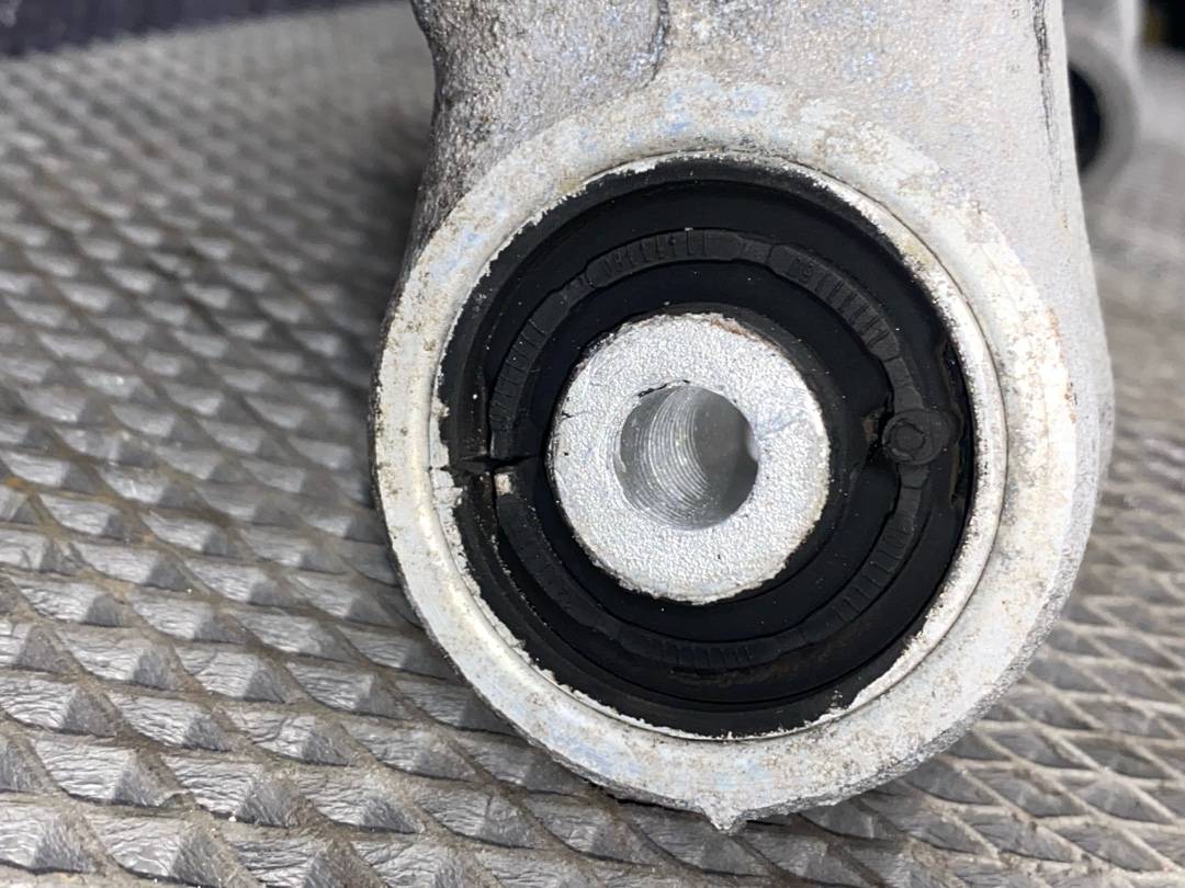 Рычаг подвески, 1430 рублей, Красноярск