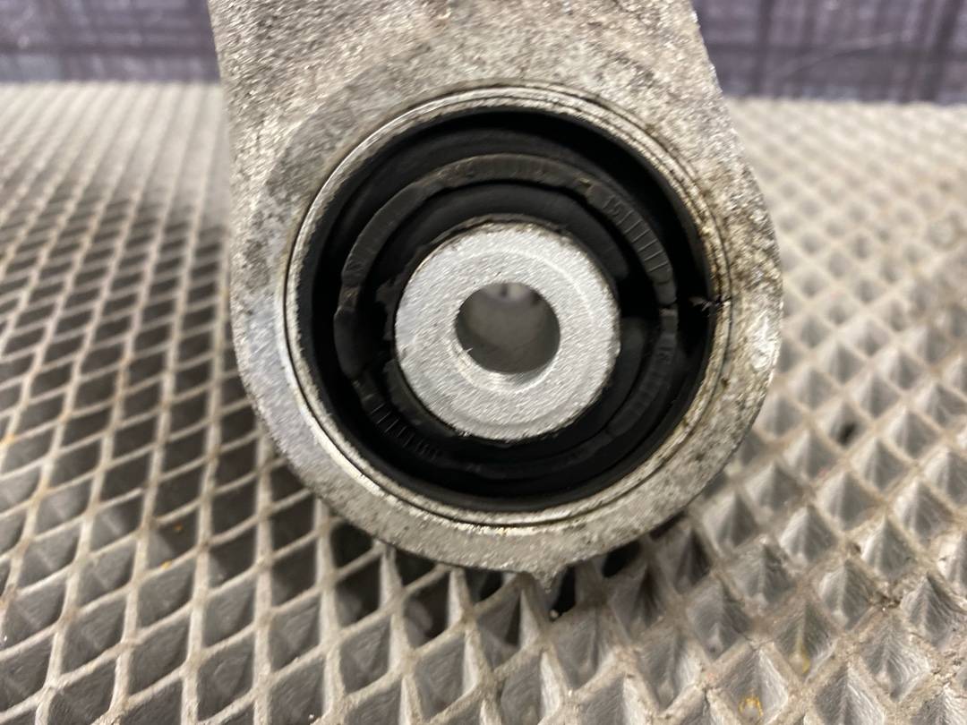 Рычаг подвески, 1430 рублей, Красноярск