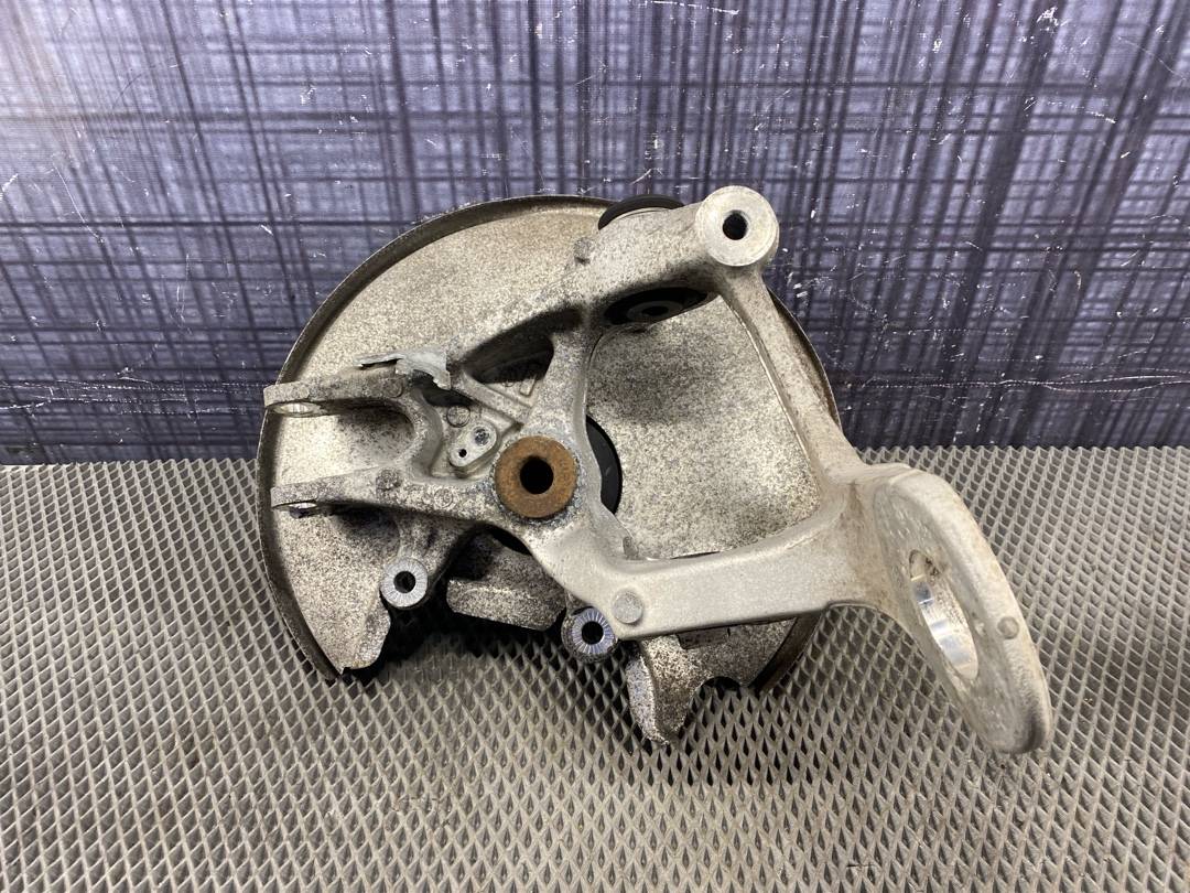 Поворотный кулак, 2970 рублей, Красноярск