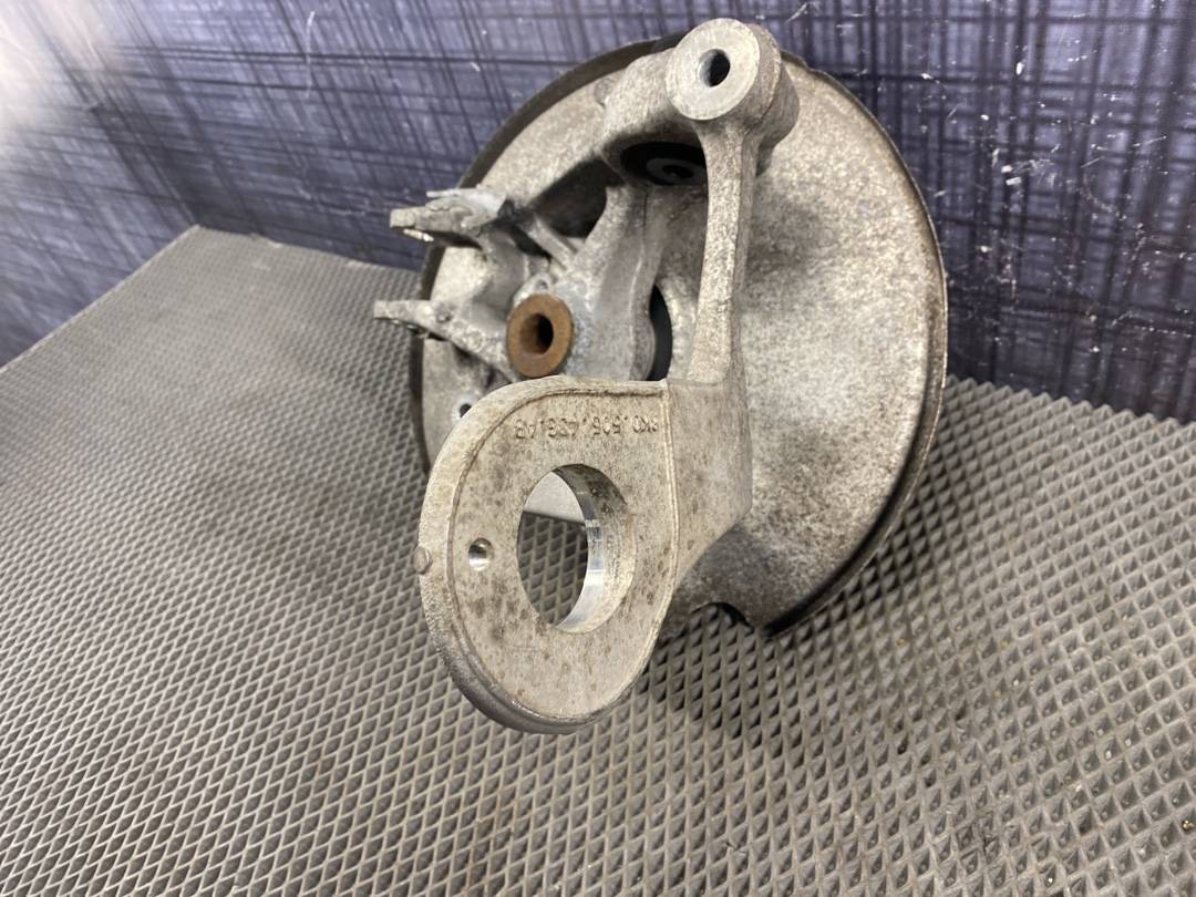 Поворотный кулак, 2970 рублей, Красноярск