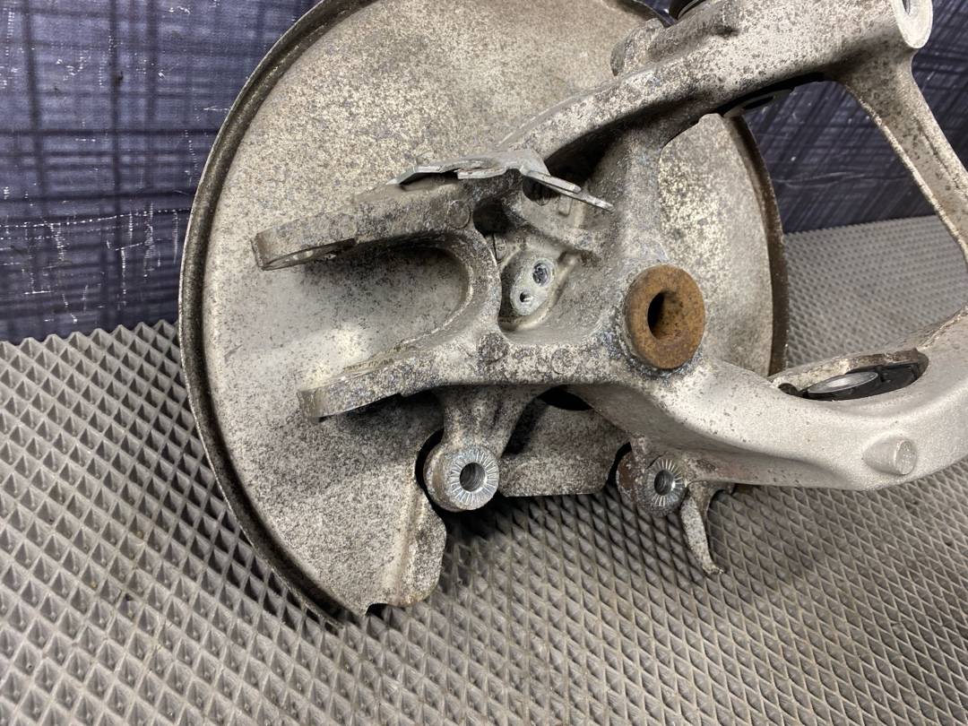 Поворотный кулак, 2970 рублей, Красноярск