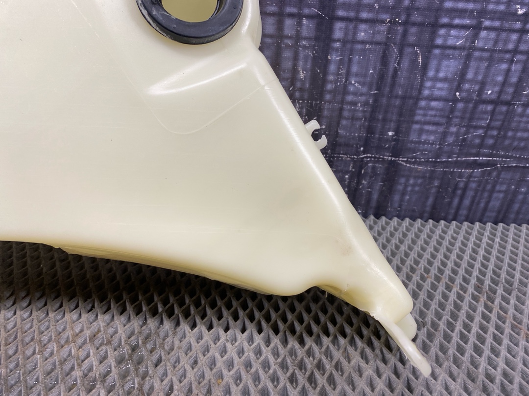 Бачок омывателя, 1520 рублей, Красноярск