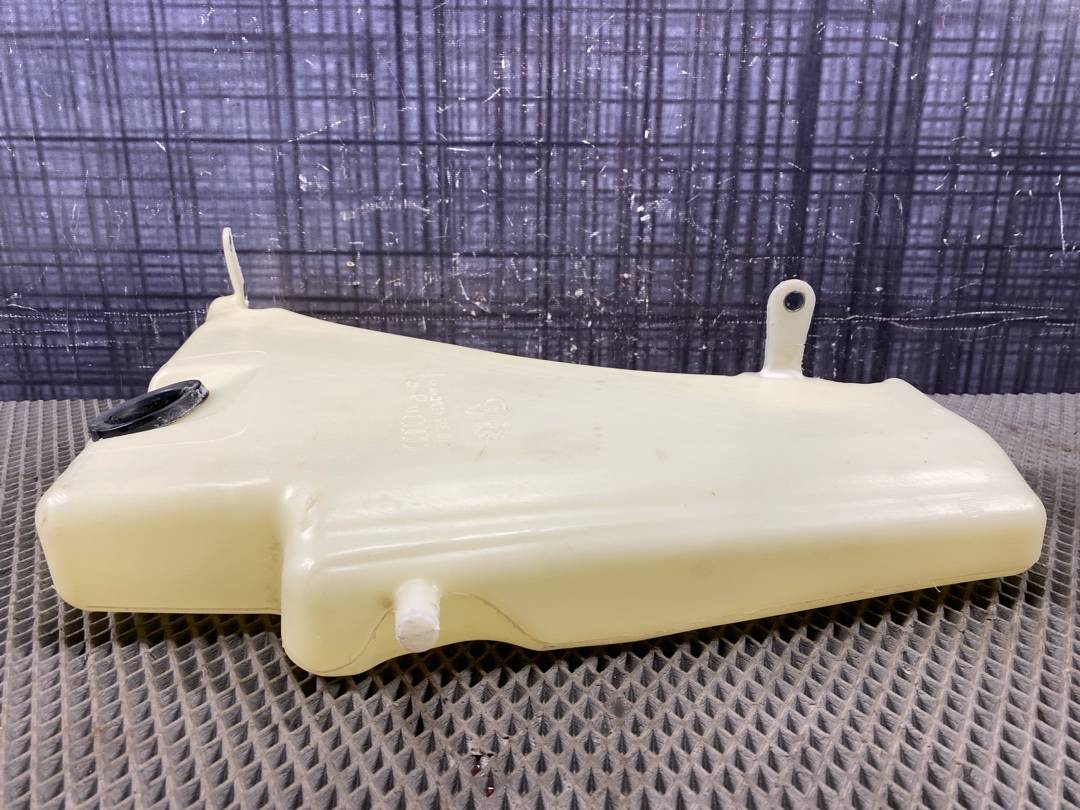 Бачок омывателя, 1520 рублей, Красноярск