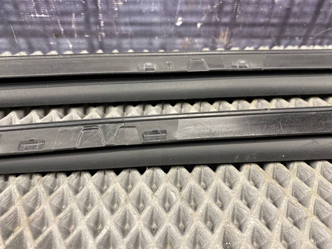 Молдинг лобового стекла, 1060 рублей, Красноярск