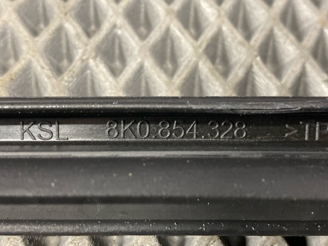 Молдинг лобового стекла, 1060 рублей, Красноярск