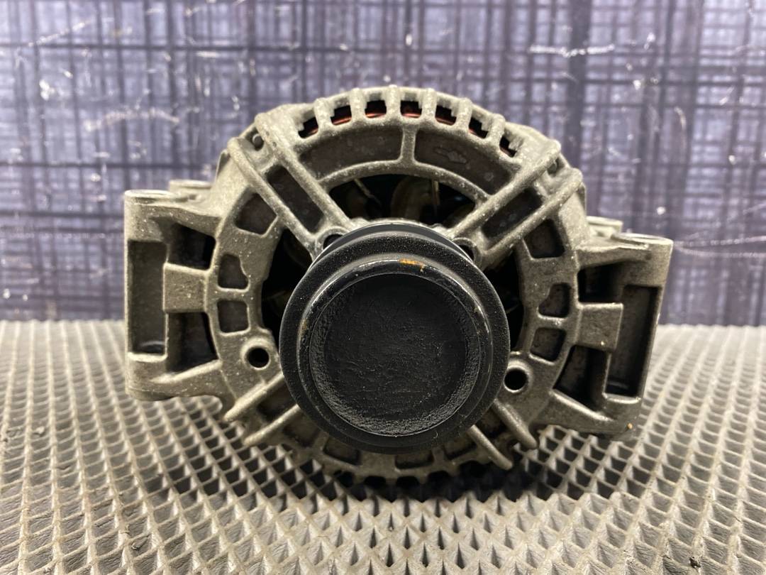 Генератор, 9040 рублей, Красноярск