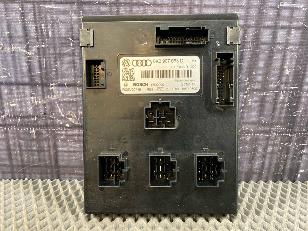 Блок управления бортовой сети, 3930 рублей, Красноярск