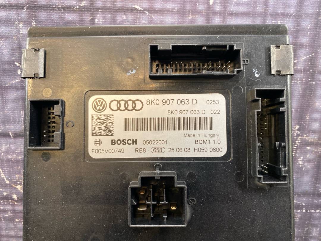 Блок управления бортовой сети, 3930 рублей, Красноярск