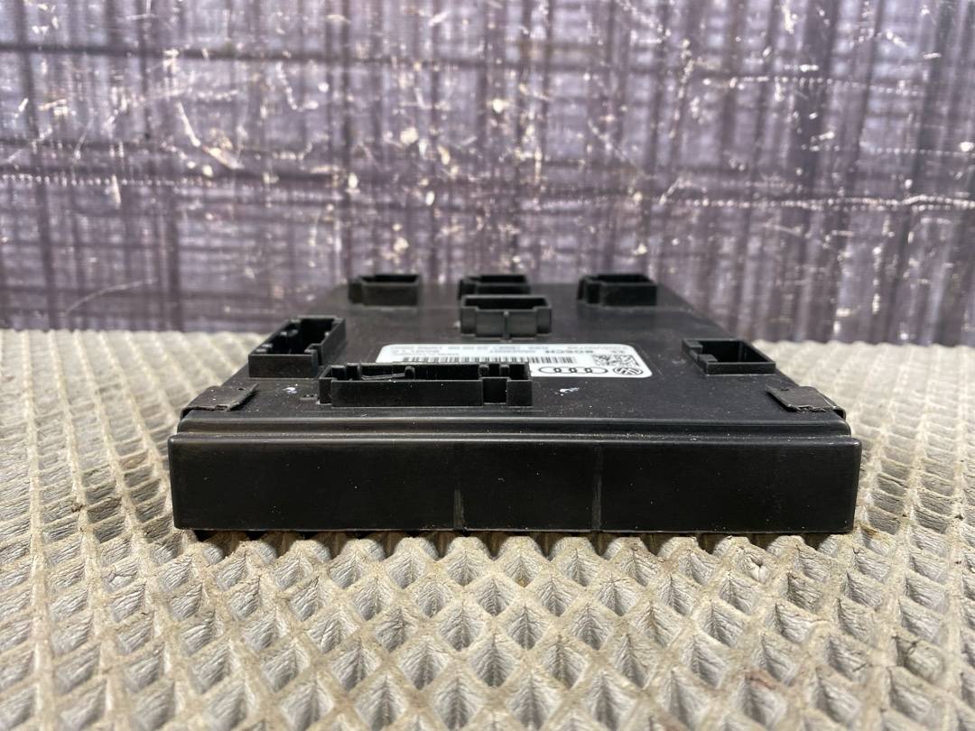 Блок управления бортовой сети, 3930 рублей, Красноярск