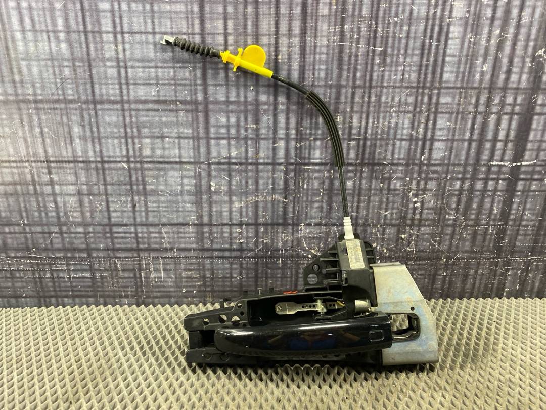 Ручка двери внешняя, 1840 рублей, Красноярск