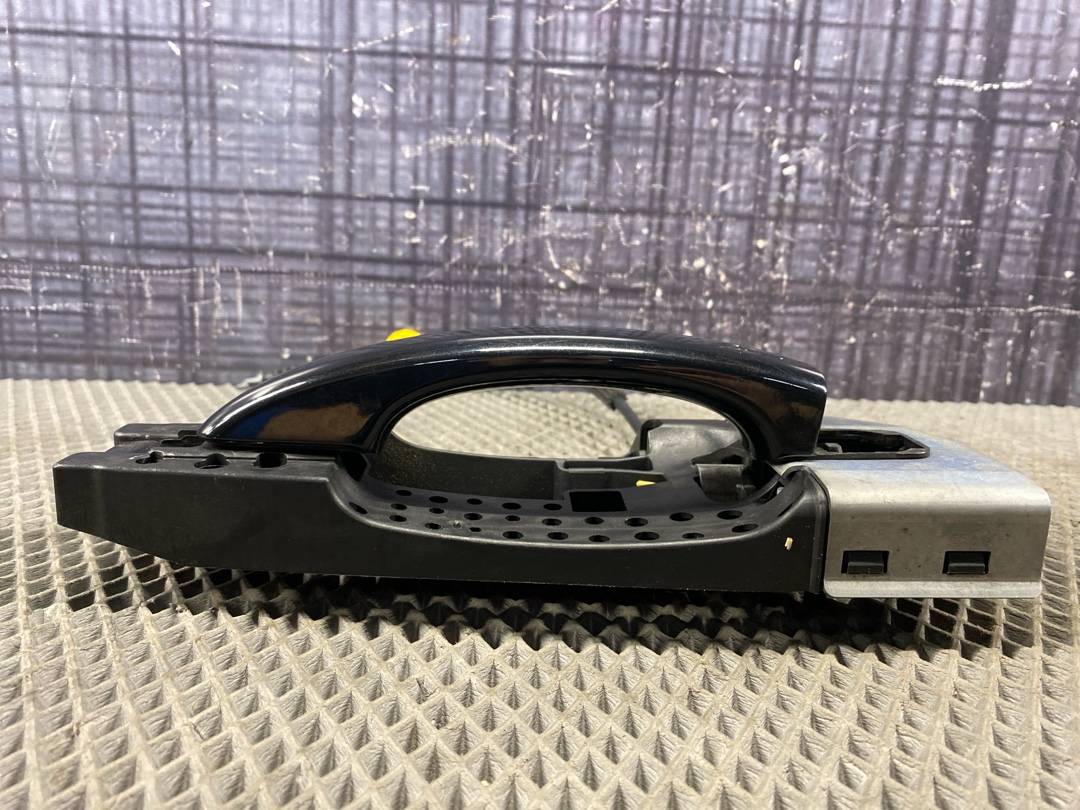 Ручка двери внешняя, 1840 рублей, Красноярск