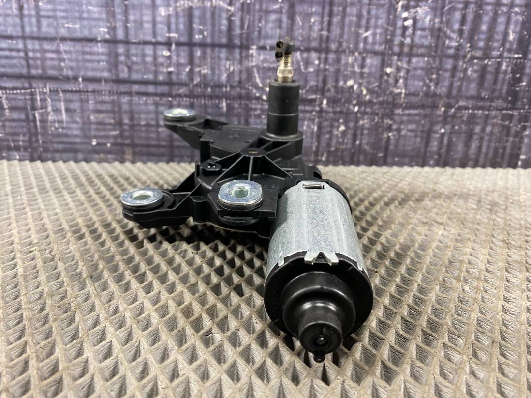 Мотор стеклоочистителя, 4730 рублей, Красноярск