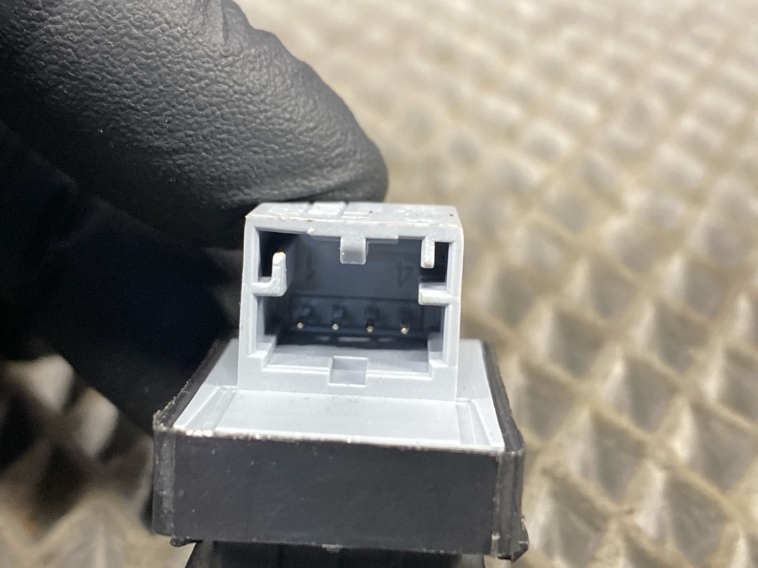 Кнопка стеклоподъемника, 550 рублей, Красноярск