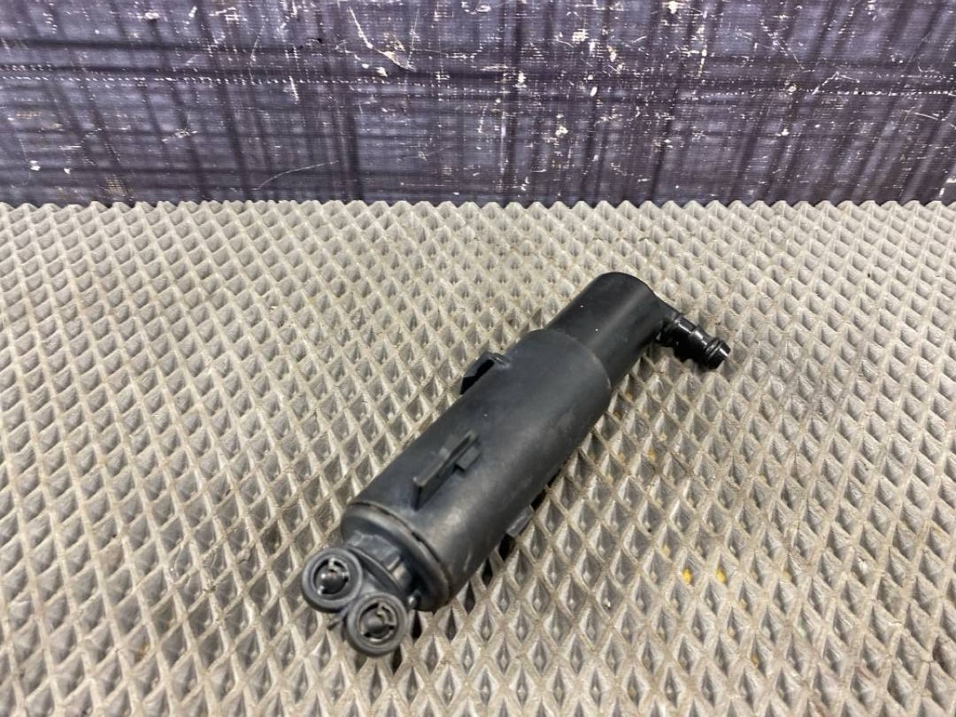 Форсунка омывателя фар, 1840 рублей, Красноярск