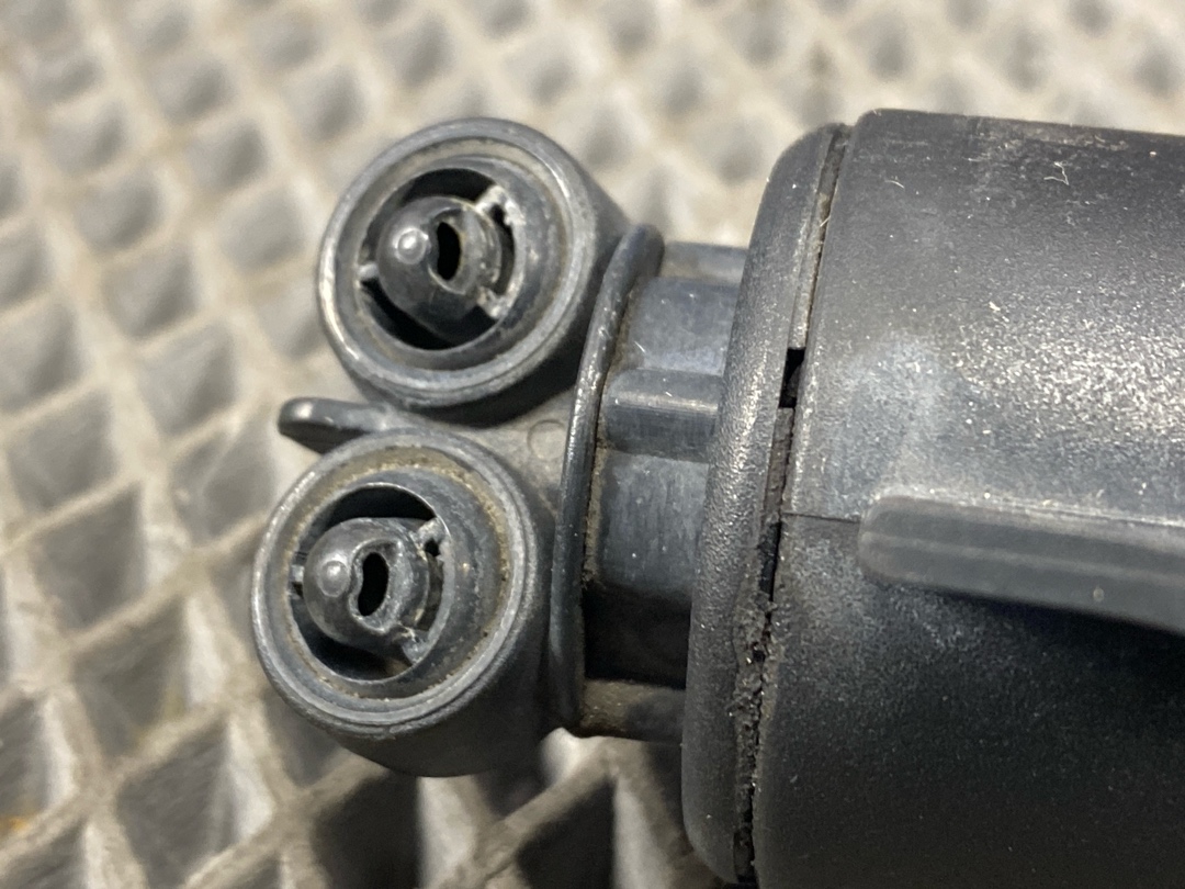 Форсунка омывателя фар, 1840 рублей, Красноярск