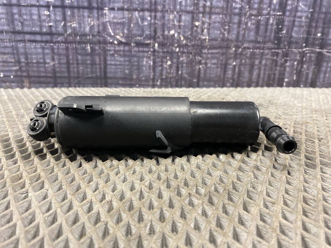 Форсунка омывателя фар, 1840 рублей, Красноярск