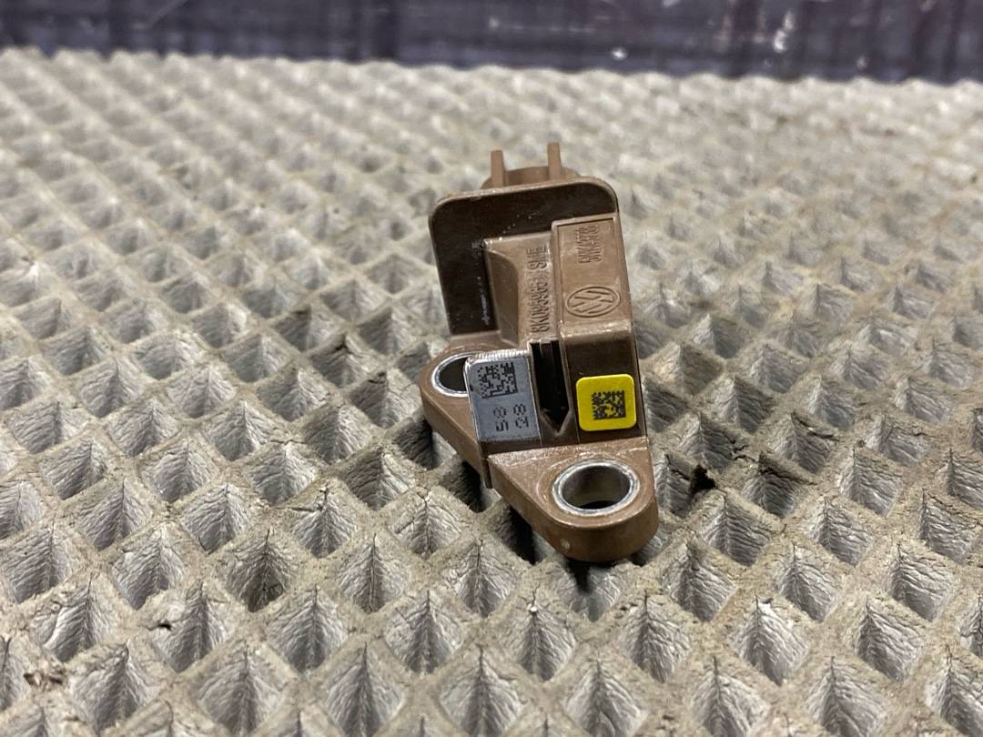 Датчик Airbag, 2760 рублей, Красноярск