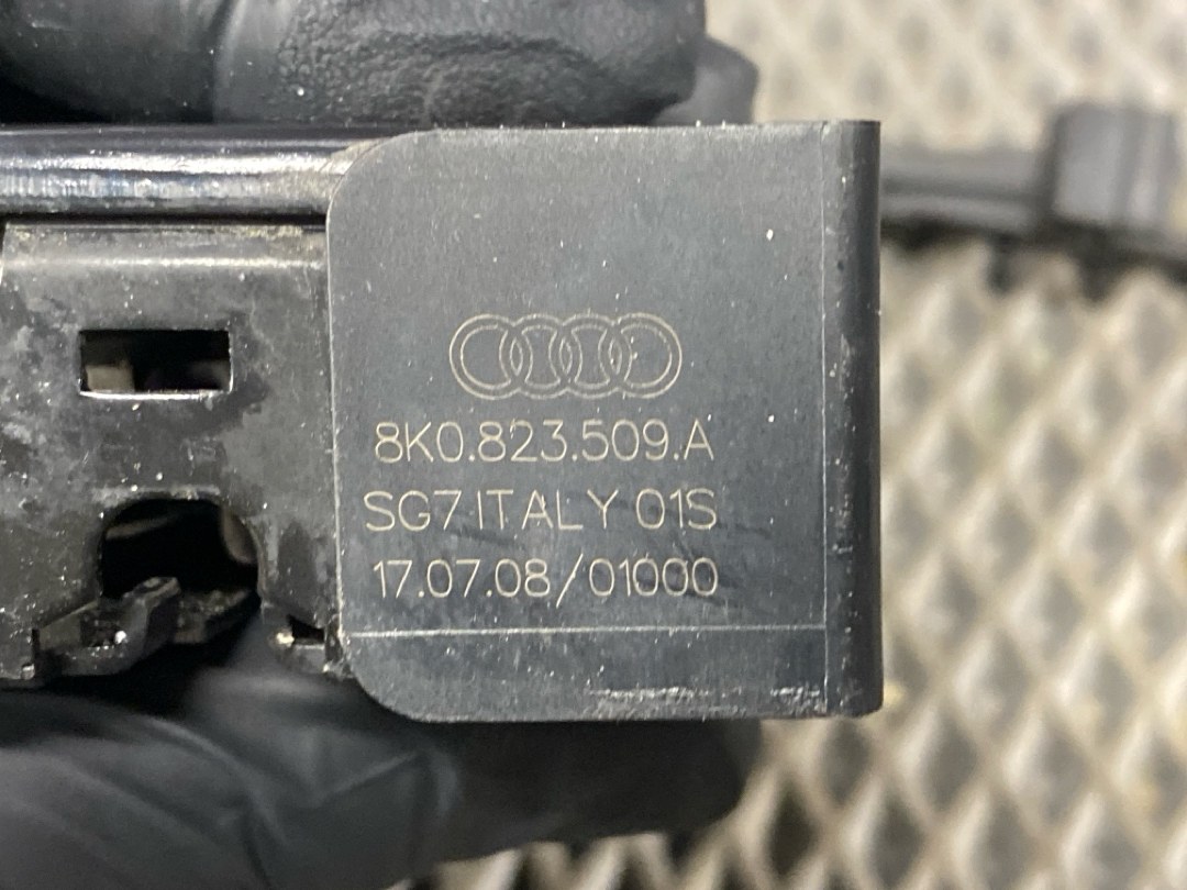 Замок капота, 1890 рублей, Красноярск