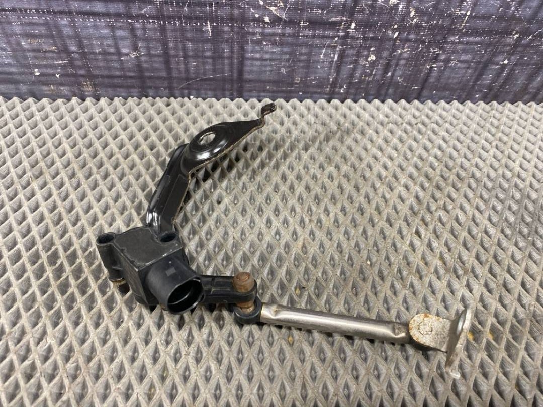 Датчик уровня подвески, 2110 рублей, Красноярск