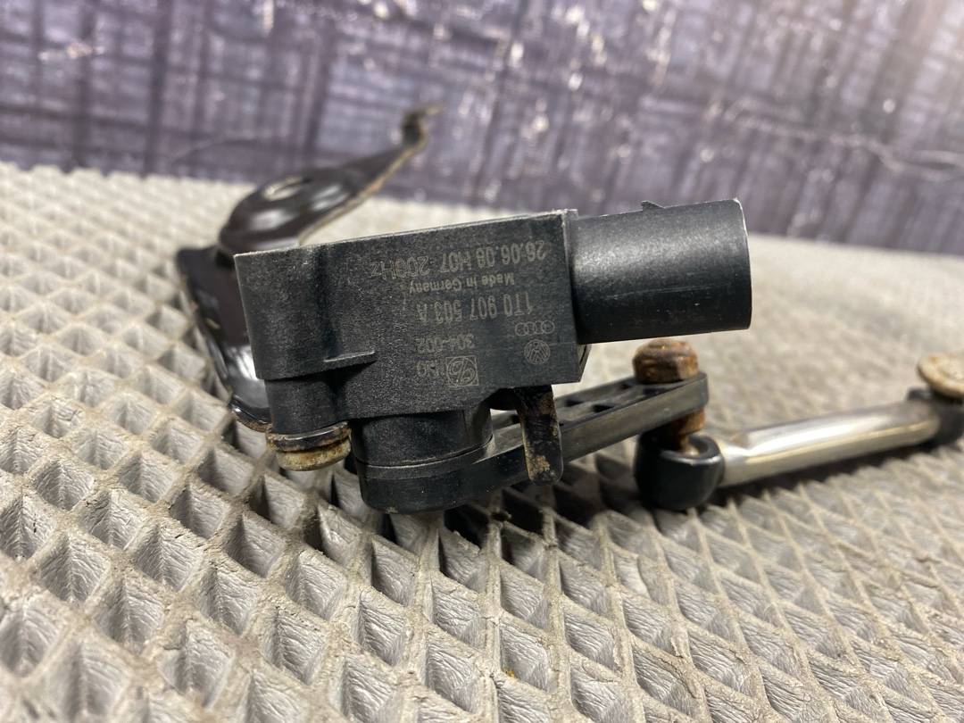 Датчик уровня подвески, 2110 рублей, Красноярск