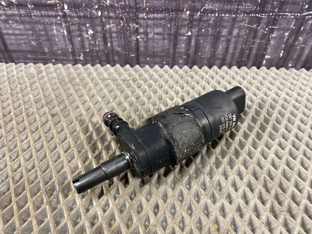 Мотор бачка стеклоомывателя, 920 рублей, Красноярск