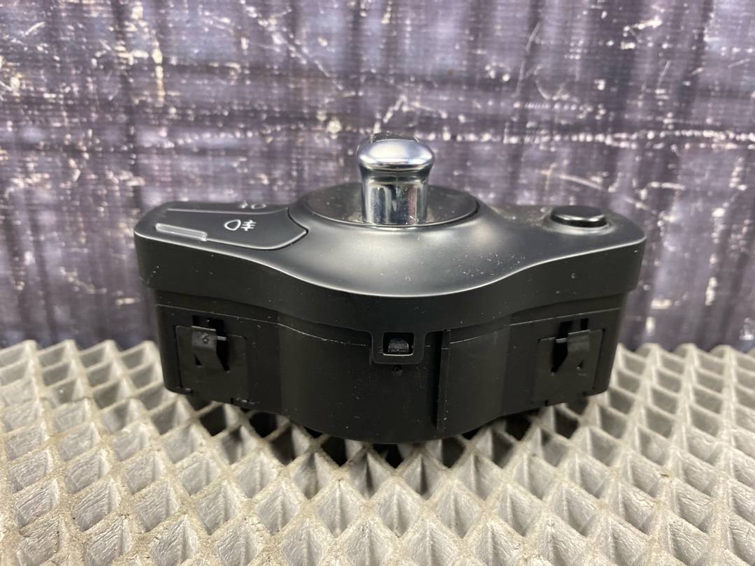 Переключатель света, 1570 рублей, Красноярск