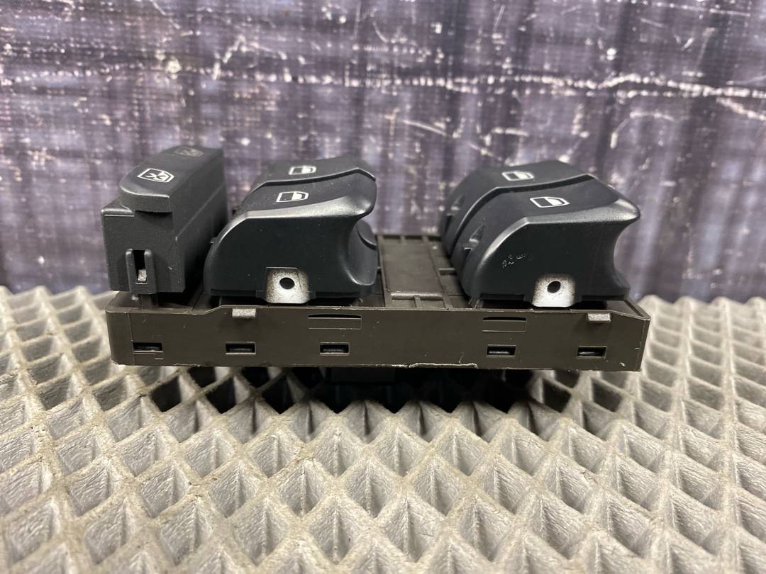 Блок кнопок, 2230 рублей, Красноярск