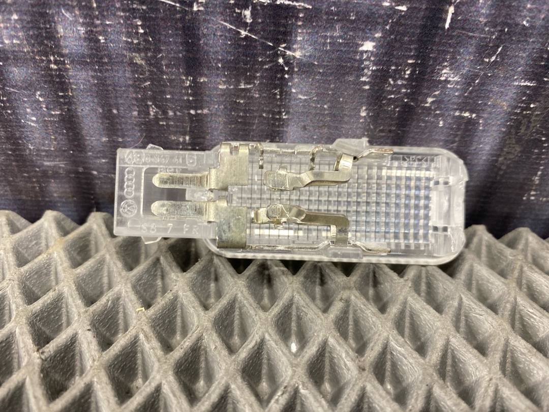 Плафон салона, 350 рублей, Красноярск