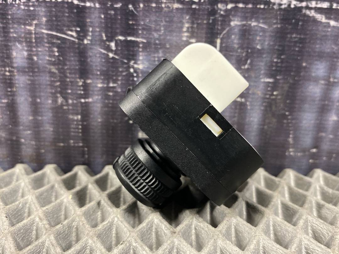 Кнопка регулировки зеркал, 1100 рублей, Красноярск