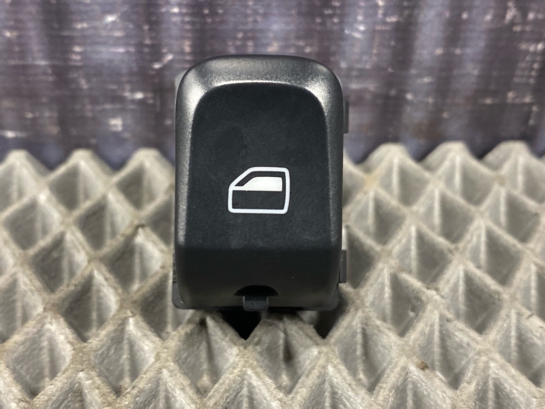 Кнопка стеклоподъемника, 550 рублей, Красноярск