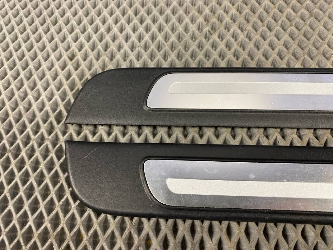 Комплект накладок на порог, 2130 рублей, Красноярск